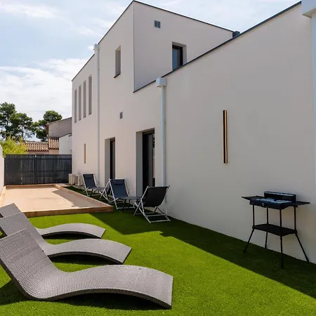 Signature Lujo Y Piscina De Bali * Le Grau d'Agde