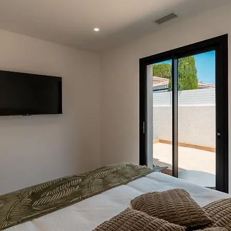 Signature Villa
