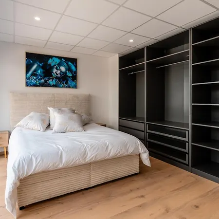 Signature Villa