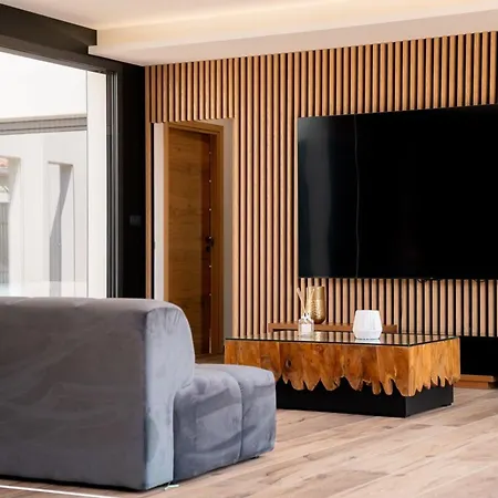 Villa Signature Luxury & Exclusive Seaside Getaway