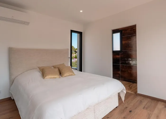 Villa Signature Luxury & Exclusive Seaside Getaway * Le Grau-dʼAgde