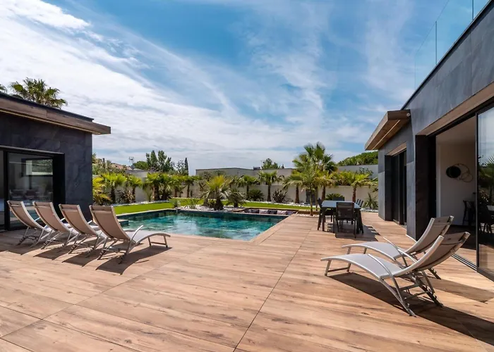 Signature Lujo Y Piscina De Bali * Le Grau d'Agde