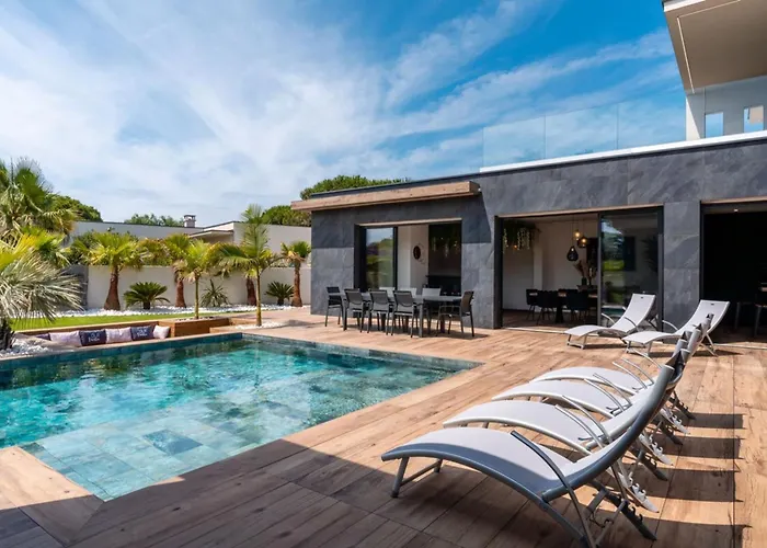 Villa Signature Lujo Y Piscina De Bali